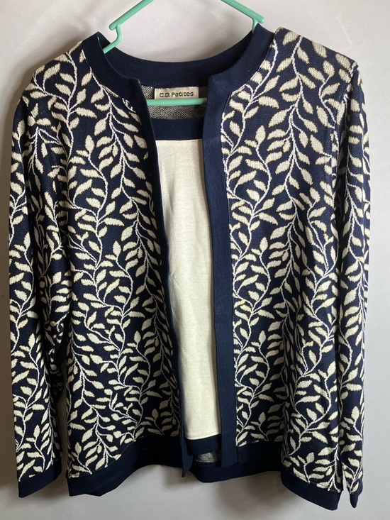 CD petites Sweaters - Navy & Cream Leaf-Pattern Crewneck Cardigan